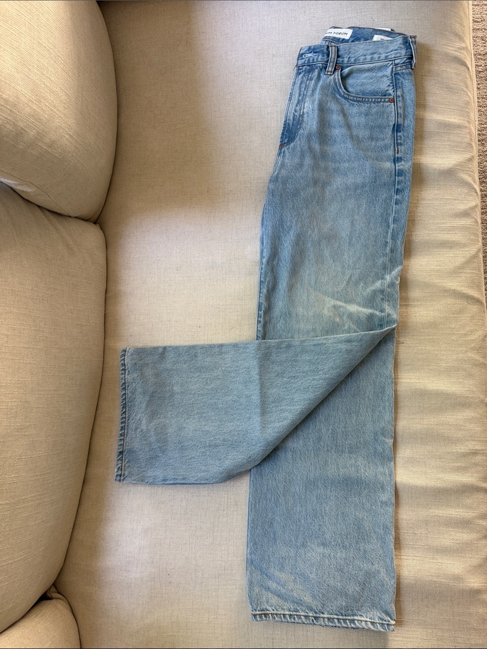 Viral Farrah Hi-Rise Aritzia Light Blue Jeans
